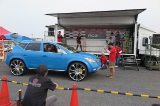 MURANO is first victory in the debut event 